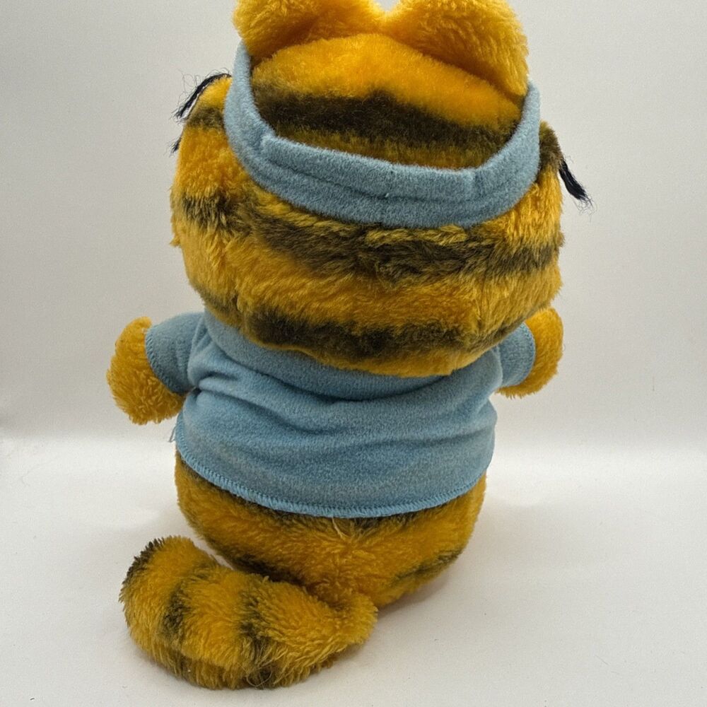 Vintage 1980s Dakin Garfield Golf Plush Blue Shirt Visor Stuffed Cat - Picture 3 of 9